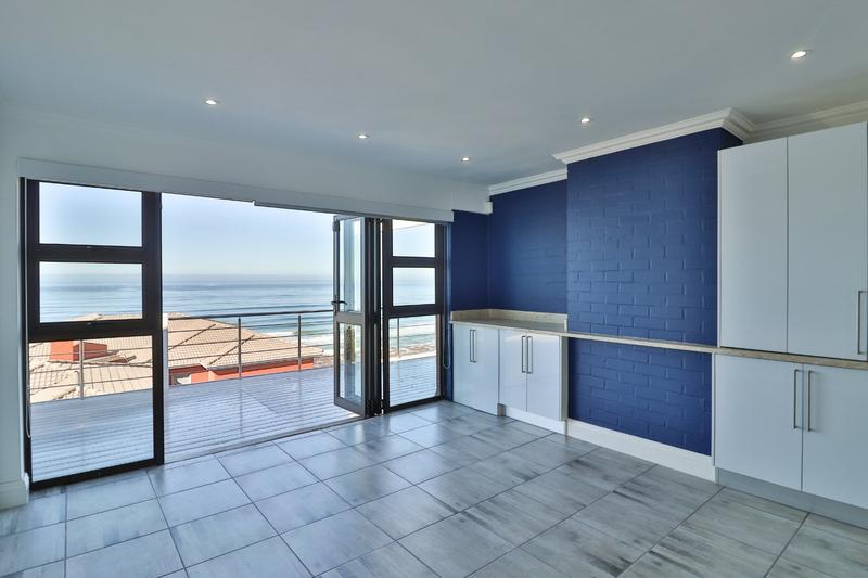 8 Bedroom Property for Sale in Reebok Western Cape